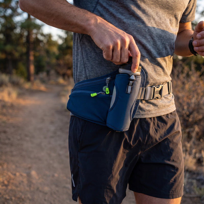 Adjustable Reflective Hydration Belt for Trail Running - product view 5 | Buffalo Gears