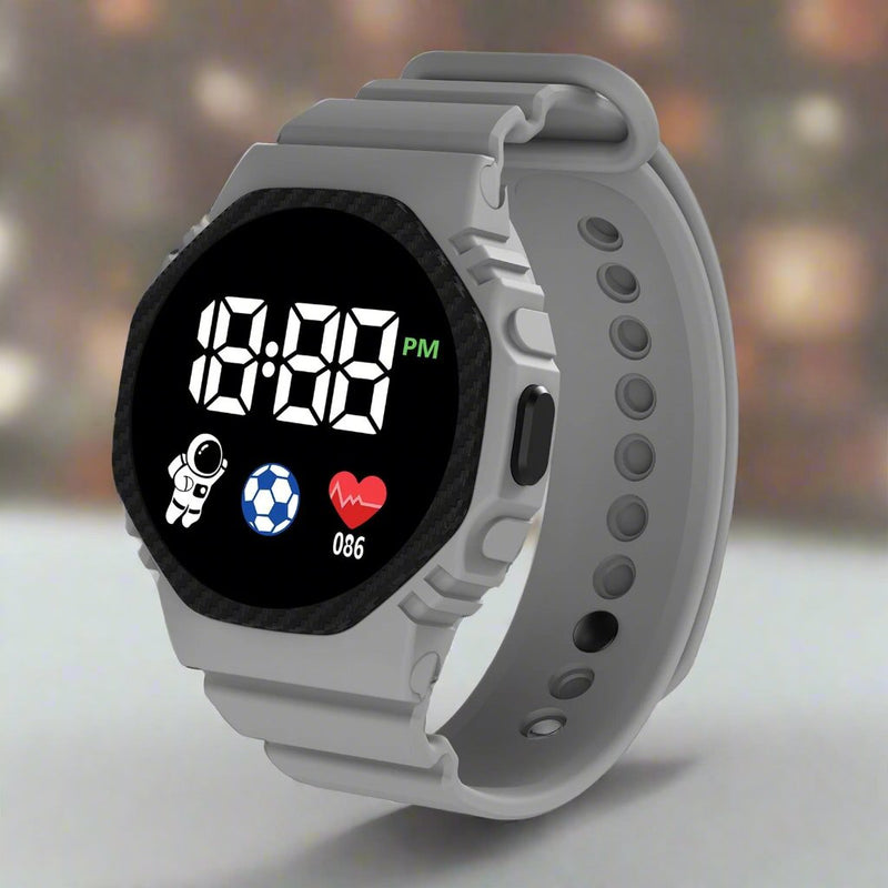 Kids' Splash-Resistant Digital Outdoor Sports Watch - product view 4 | Buffalo Gears