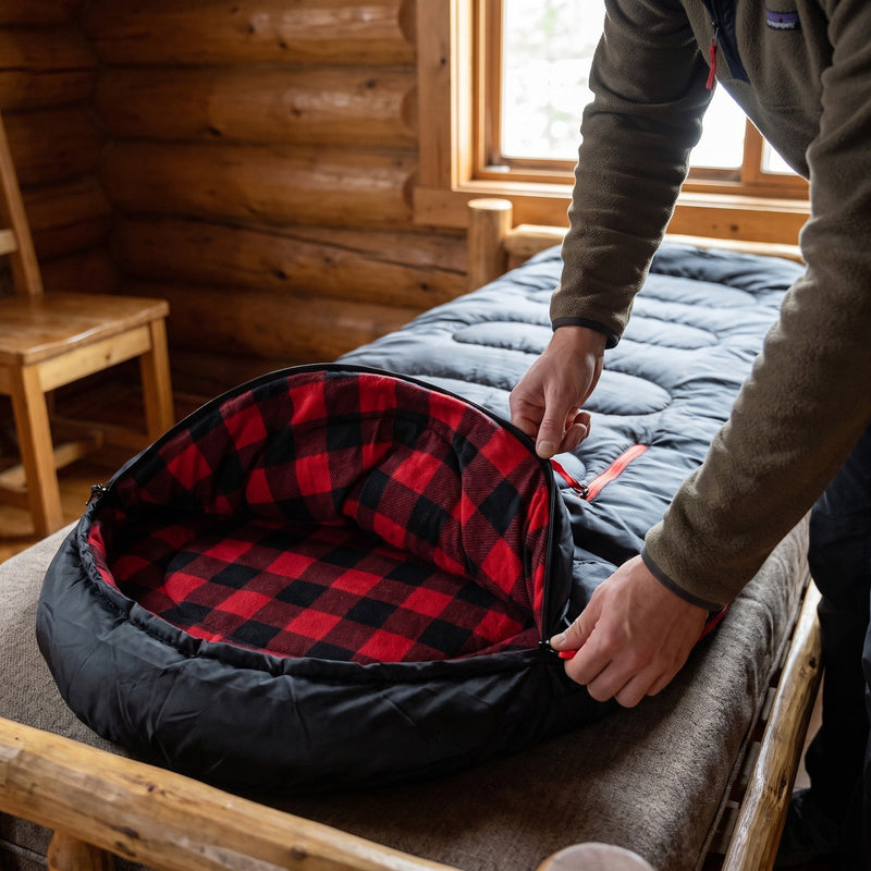 XXL Flannel Lined Sleeping Bag, Four Season Envelope - product view 4 | Buffalo Gears