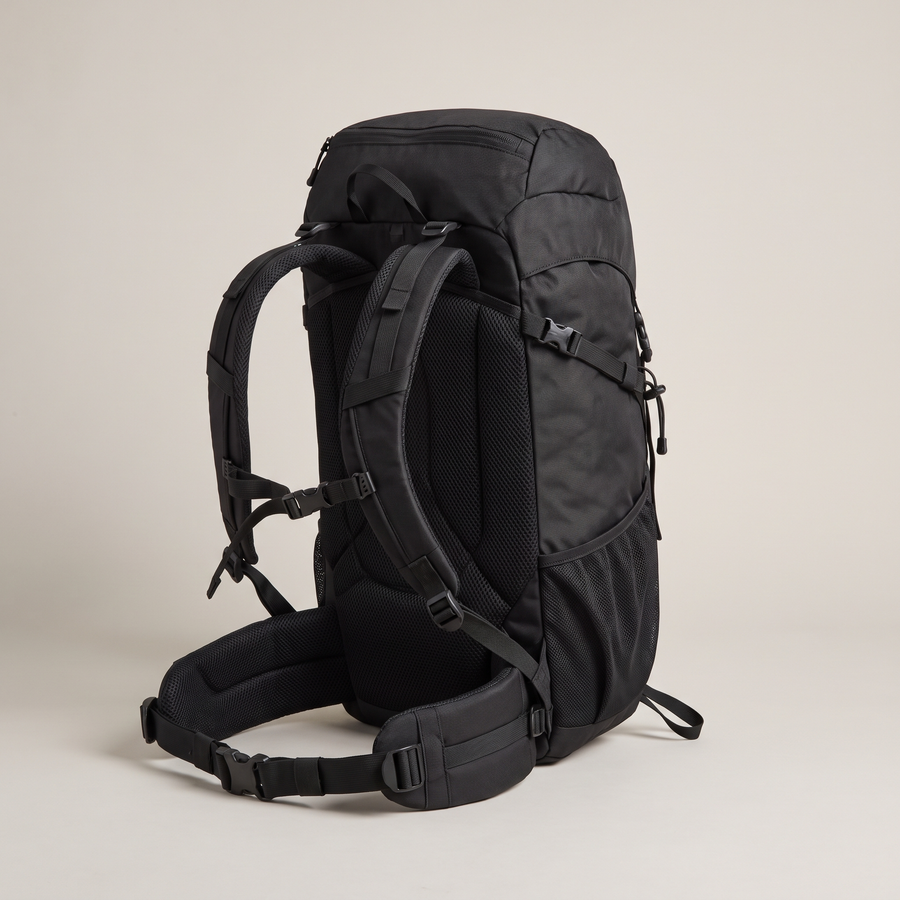 40L Hiking Backpack Rain Cover Ventilated Back Panel Trekking Pack - product view 1 | Buffalo Gears