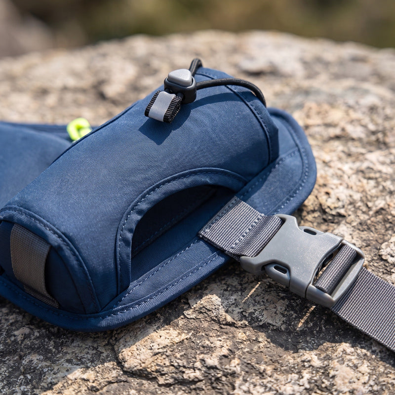 Adjustable Reflective Hydration Belt for Trail Running - product view 4 | Buffalo Gears