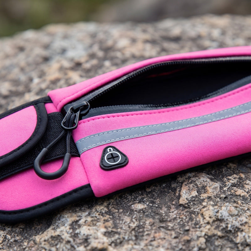Adjustable Trail Running Waist Belt with Headphone Port - product view 4 | Buffalo Gears