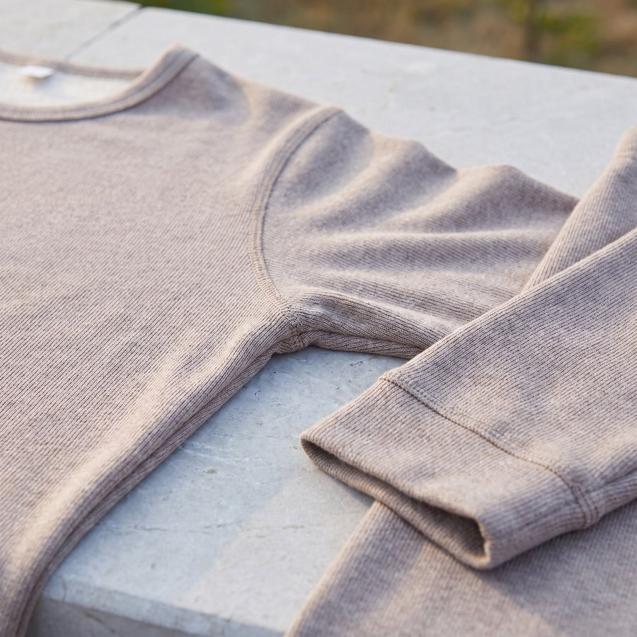 Men's Slim Fit Base Layer Set with Long Sleeve Top - product view 4 | Buffalo Gears