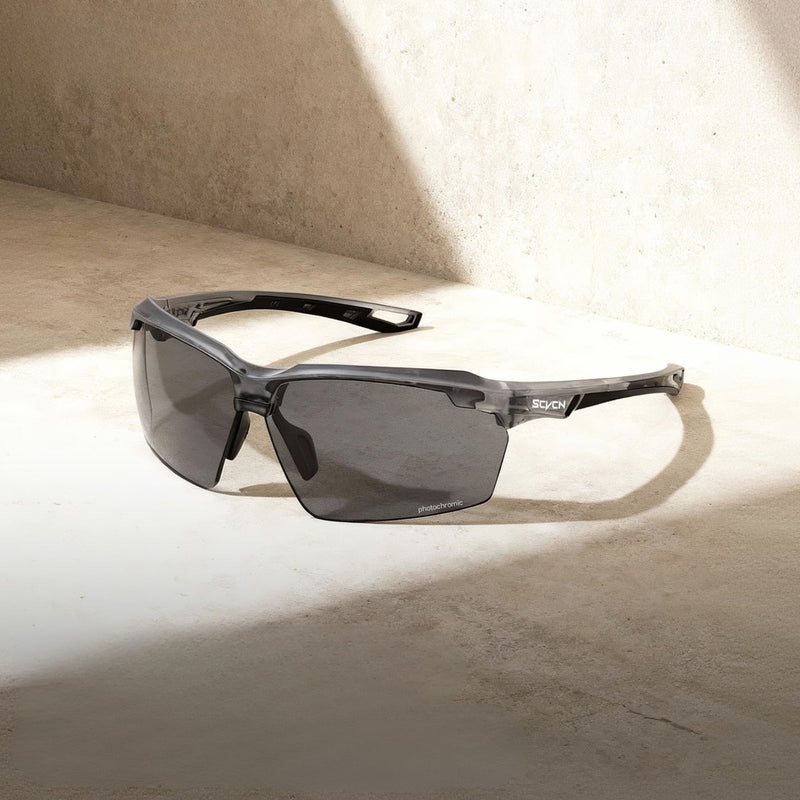 Photochromic UV400 Sunglasses for Trail and Trekking - product view 4 | Buffalo Gears
