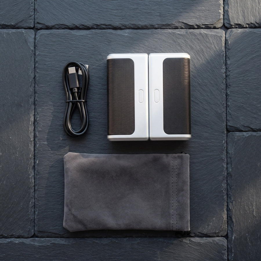 Quick Heat Electric Hand Warmers, Pair with 6000mAh and USB-C - product view 4 | Buffalo Gears