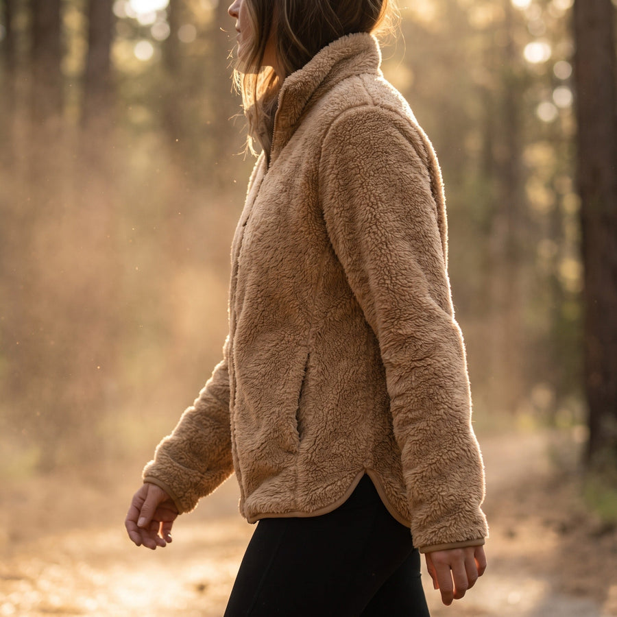 Short Teddy Jacket for Women, Lightweight and Warm - product view 2 | Buffalo Gears