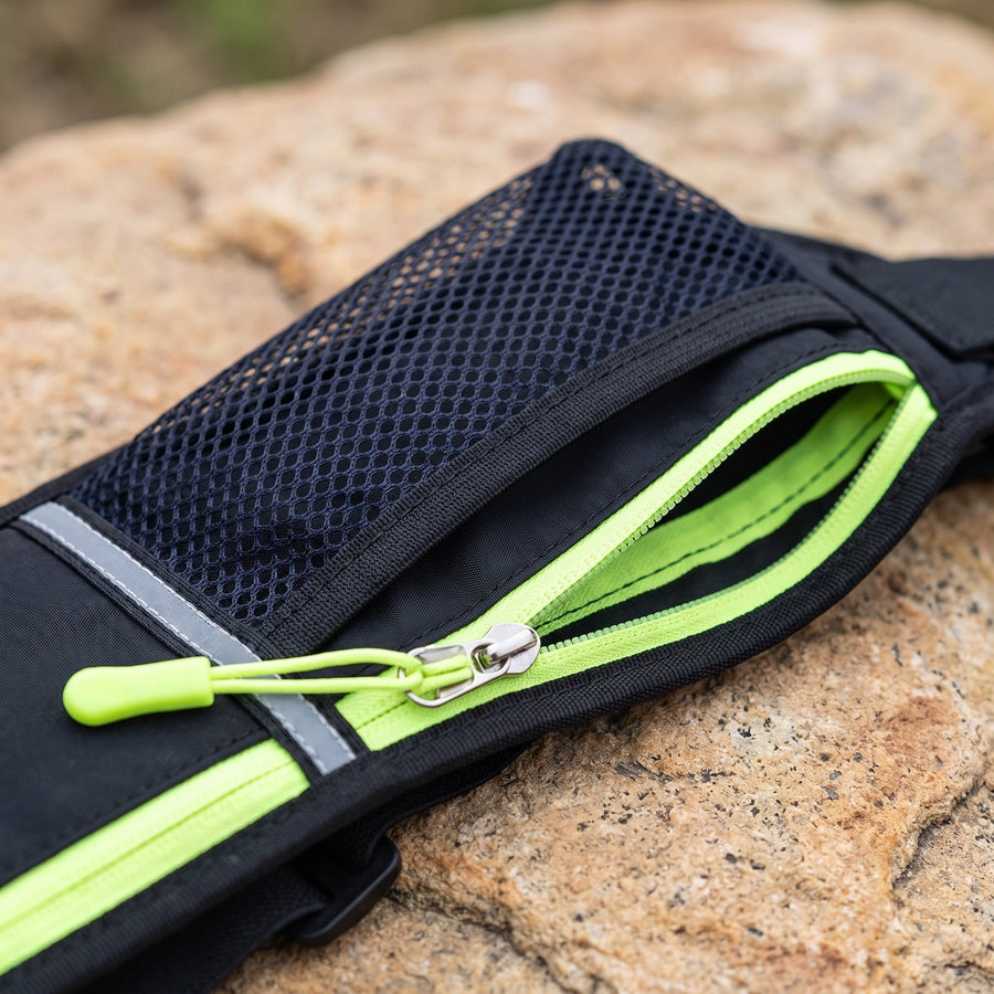 Trail Running Hydration Belt with Hidden Bottle Holder - product view 4 | Buffalo Gears